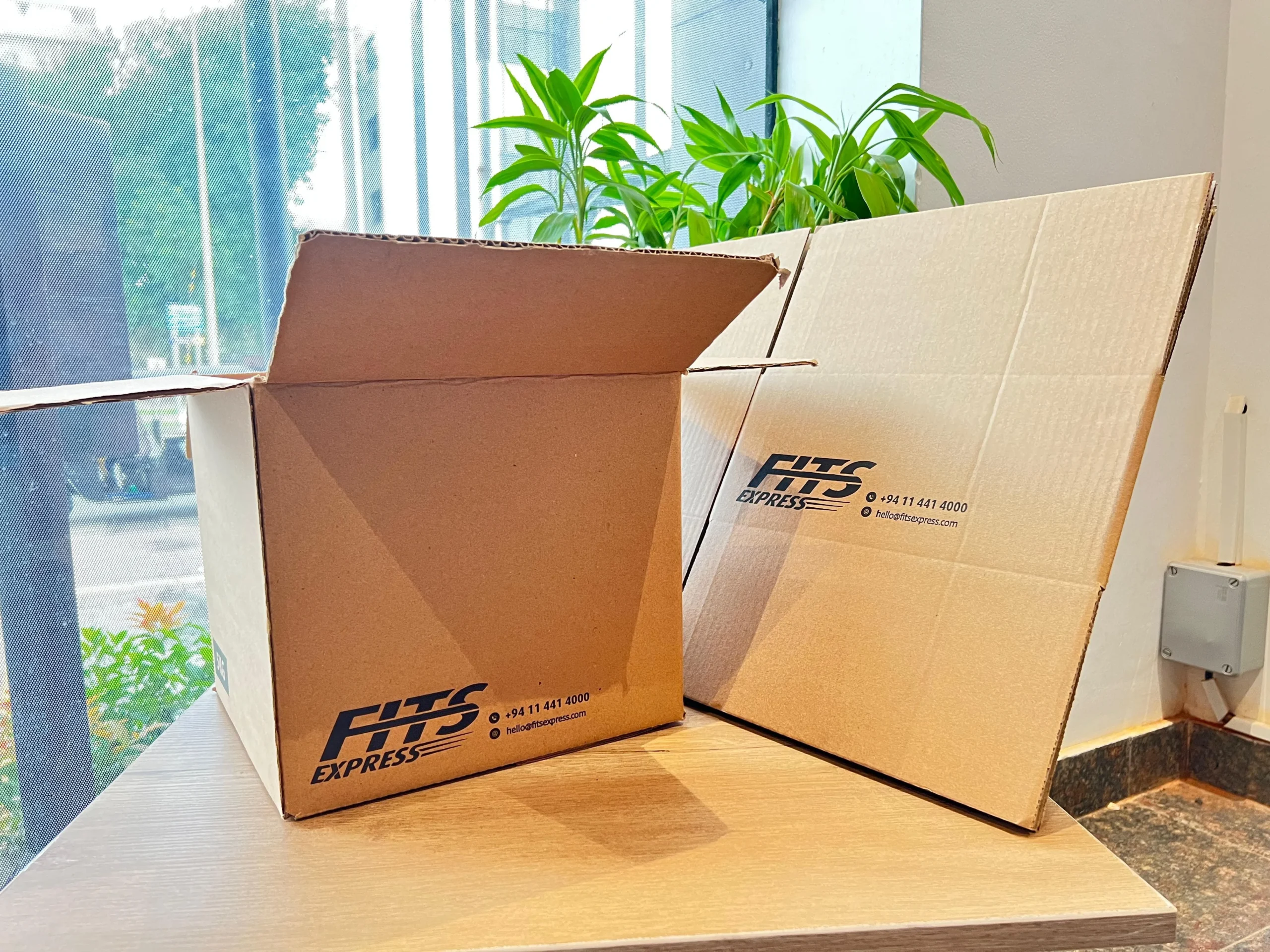10 x Cardboard Shipping & Storage Box - 1kg (27.00x19.50x8.50 cm)